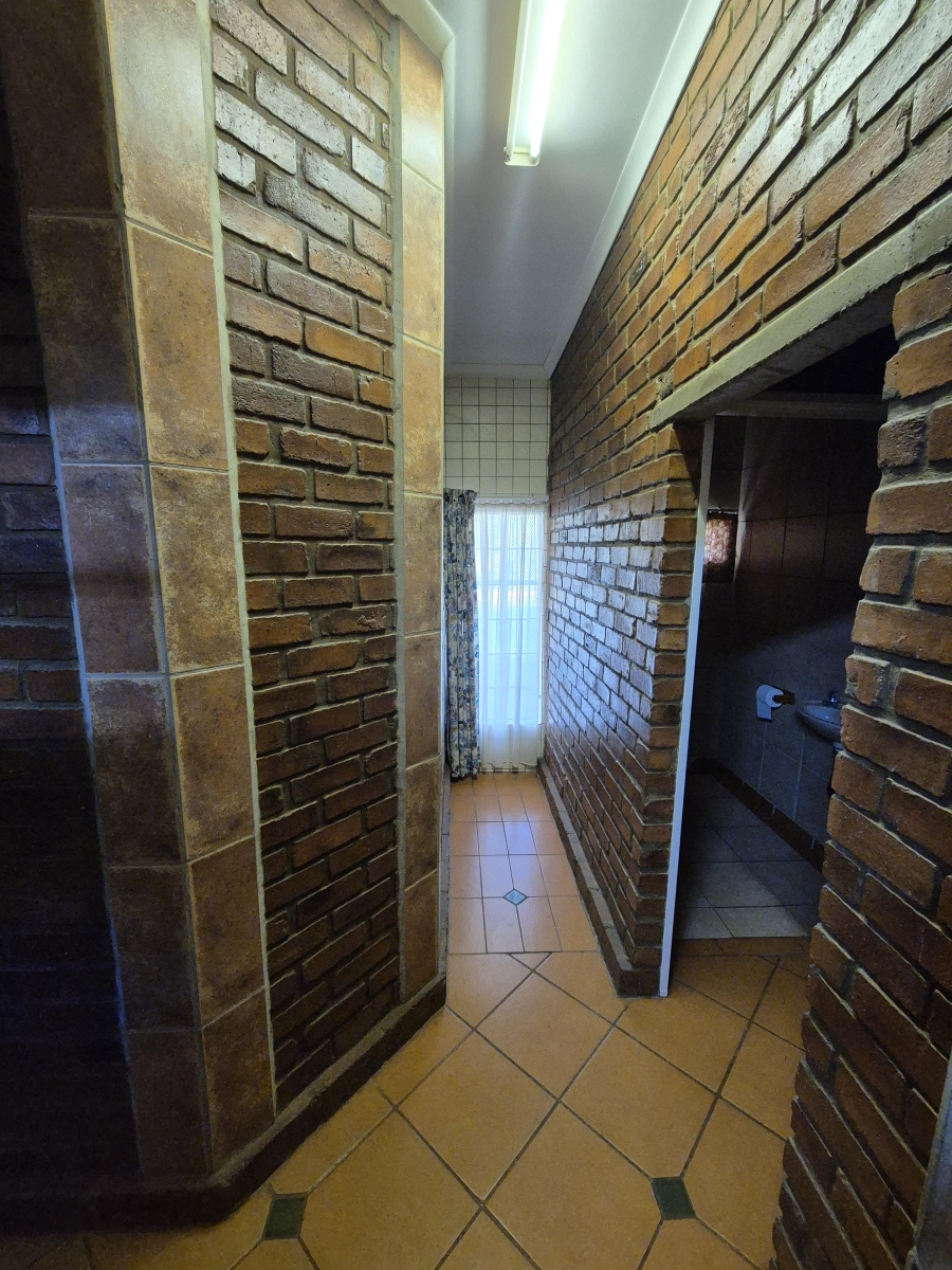 4 Bedroom Property for Sale in Wolmaransstad North West